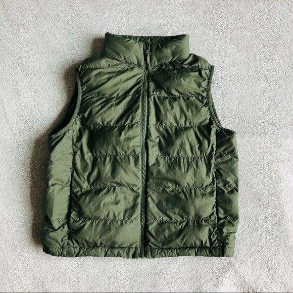 Uniqlo Ultra Lightweight Puffer Vest - Picture 1 of 14